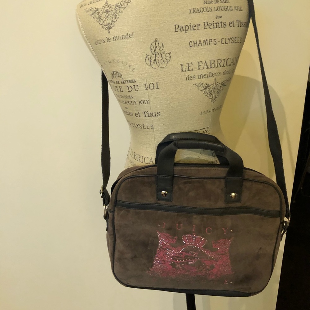 #juicycouture #messengerbag #bag #purse #bookbag